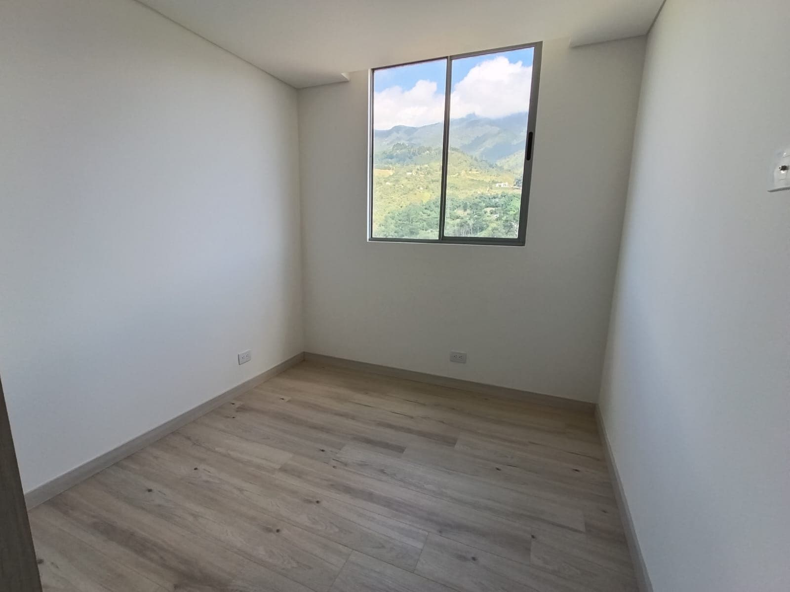 Apartamento en arriendo en La Aldea La, La Estrella — foto 5 de 12