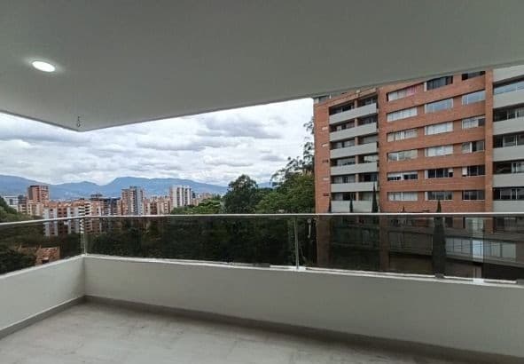 Apartamento en arriendo en La Abadia, Envigado — foto 1 de 20