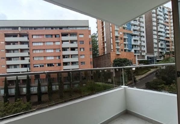 Apartamento en arriendo en La Abadia, Envigado — foto 2 de 20