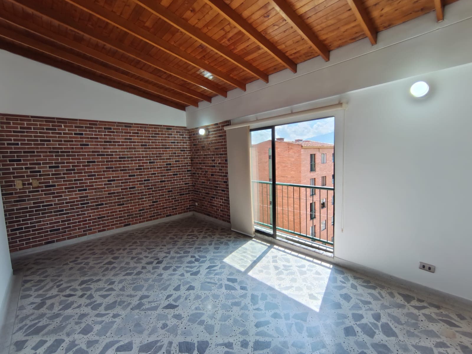 Apartamento en arriendo en Almería, La America, Medellín — foto 5 de 20