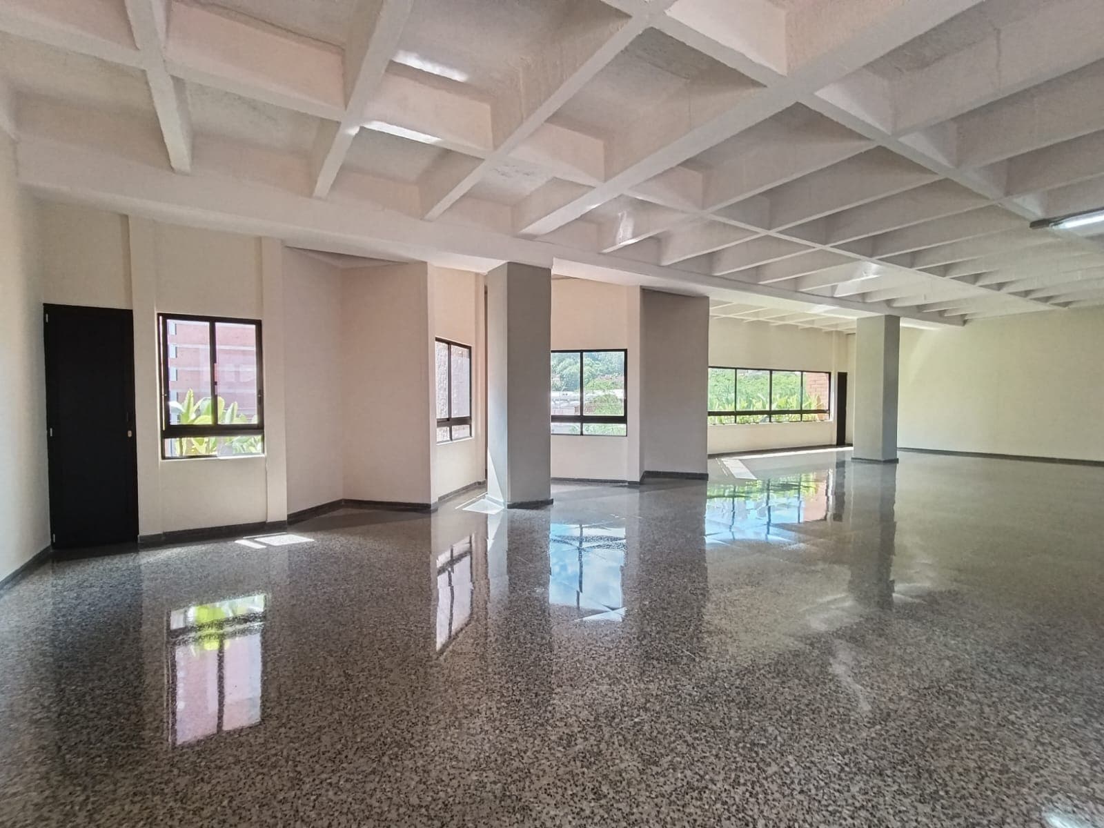 Oficina en arriendo en San Diego, El Poblado, Medellín — foto 5 de 20
