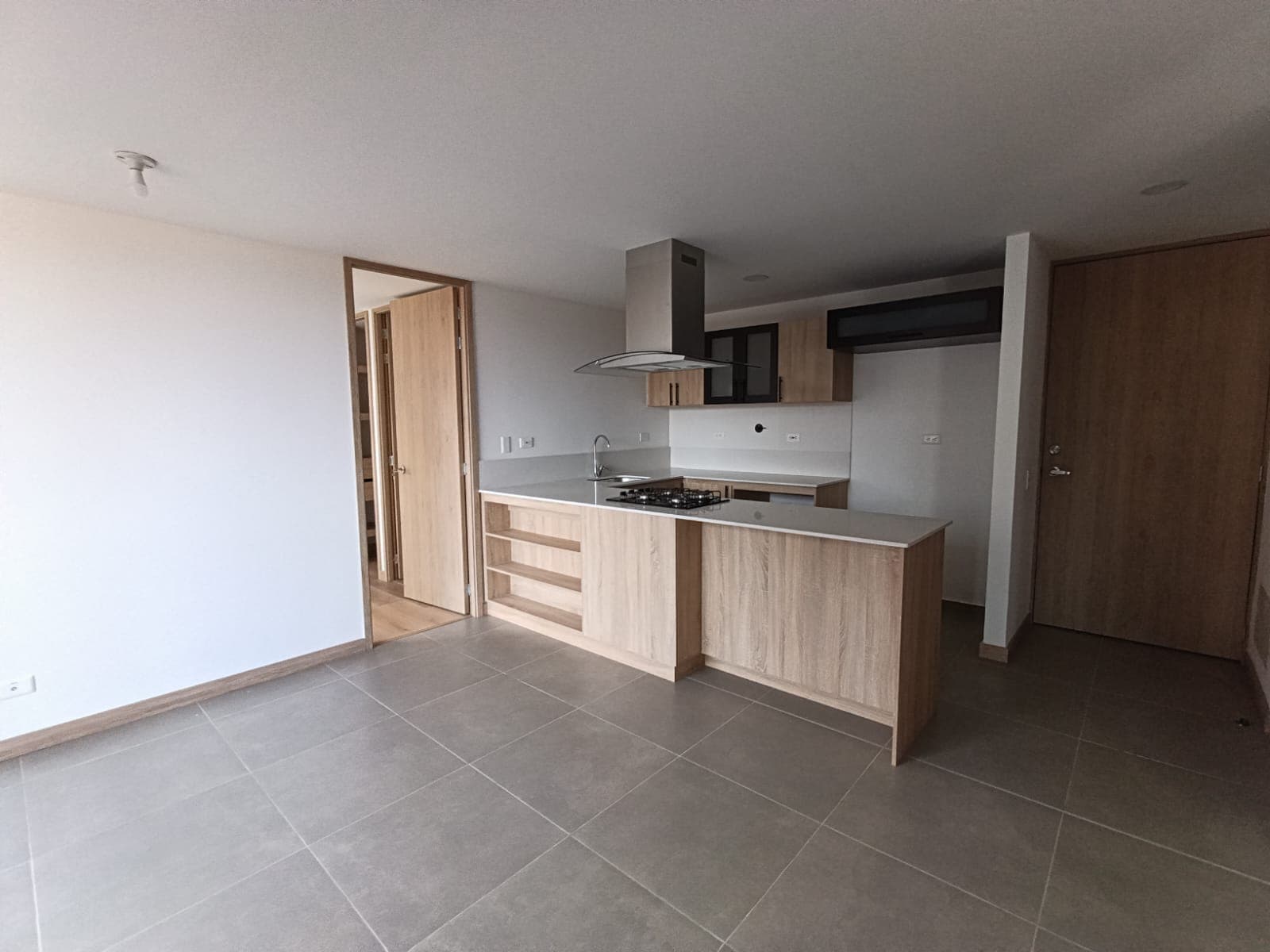 Apartamento en arriendo en San Antonio De Pereira, Rionegro — foto 2 de 16