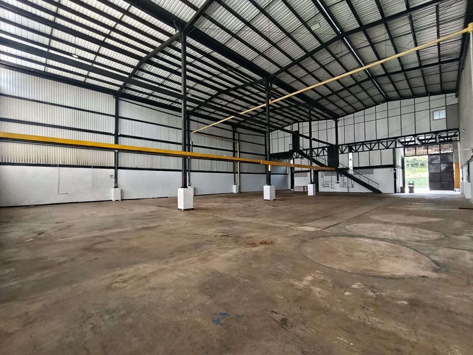 Bodega en arriendo en Primavera, Caldas — foto 1 de 20