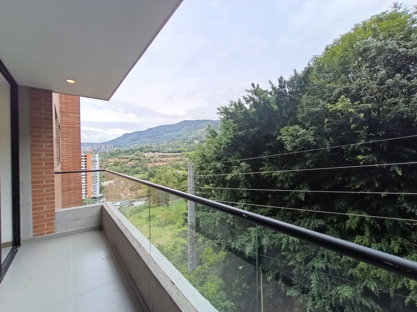 Apartamento en arriendo en Loma Del Escobero, Envigado — foto 2 de 20