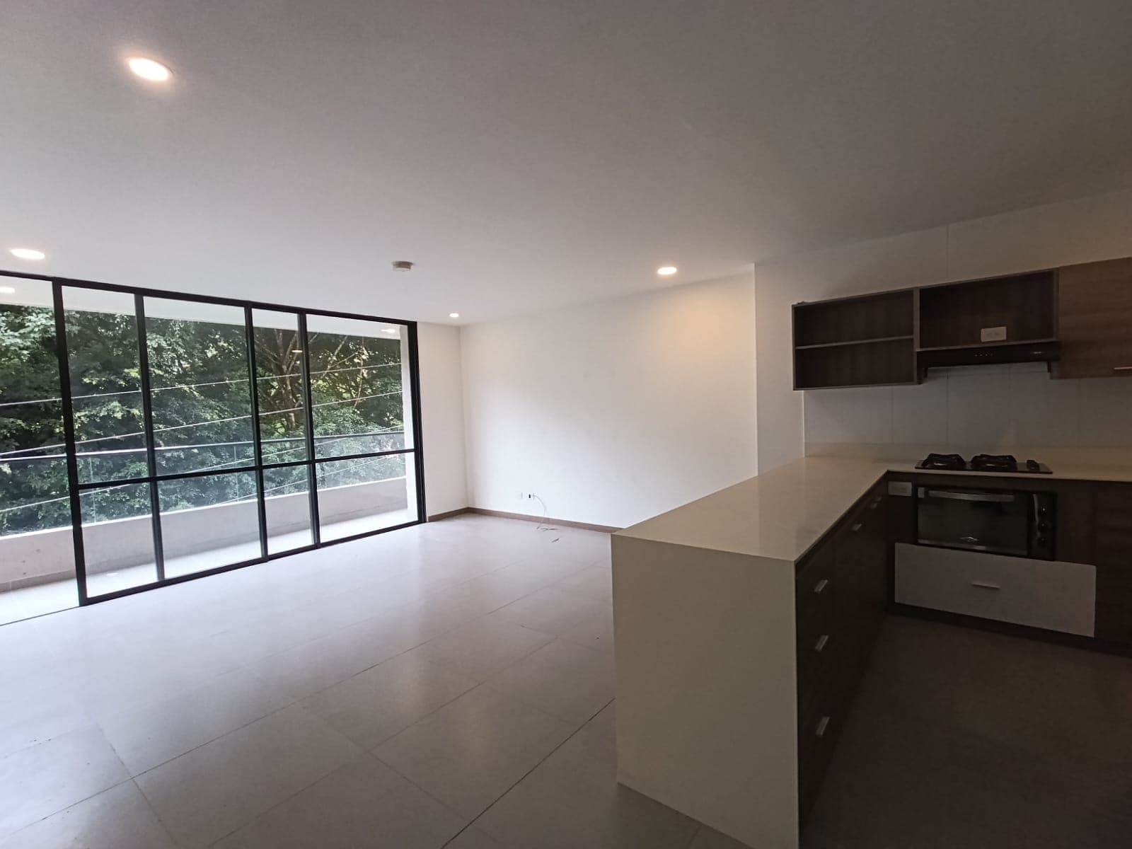 Apartamento en arriendo en Loma Del Escobero, Envigado — foto 3 de 20