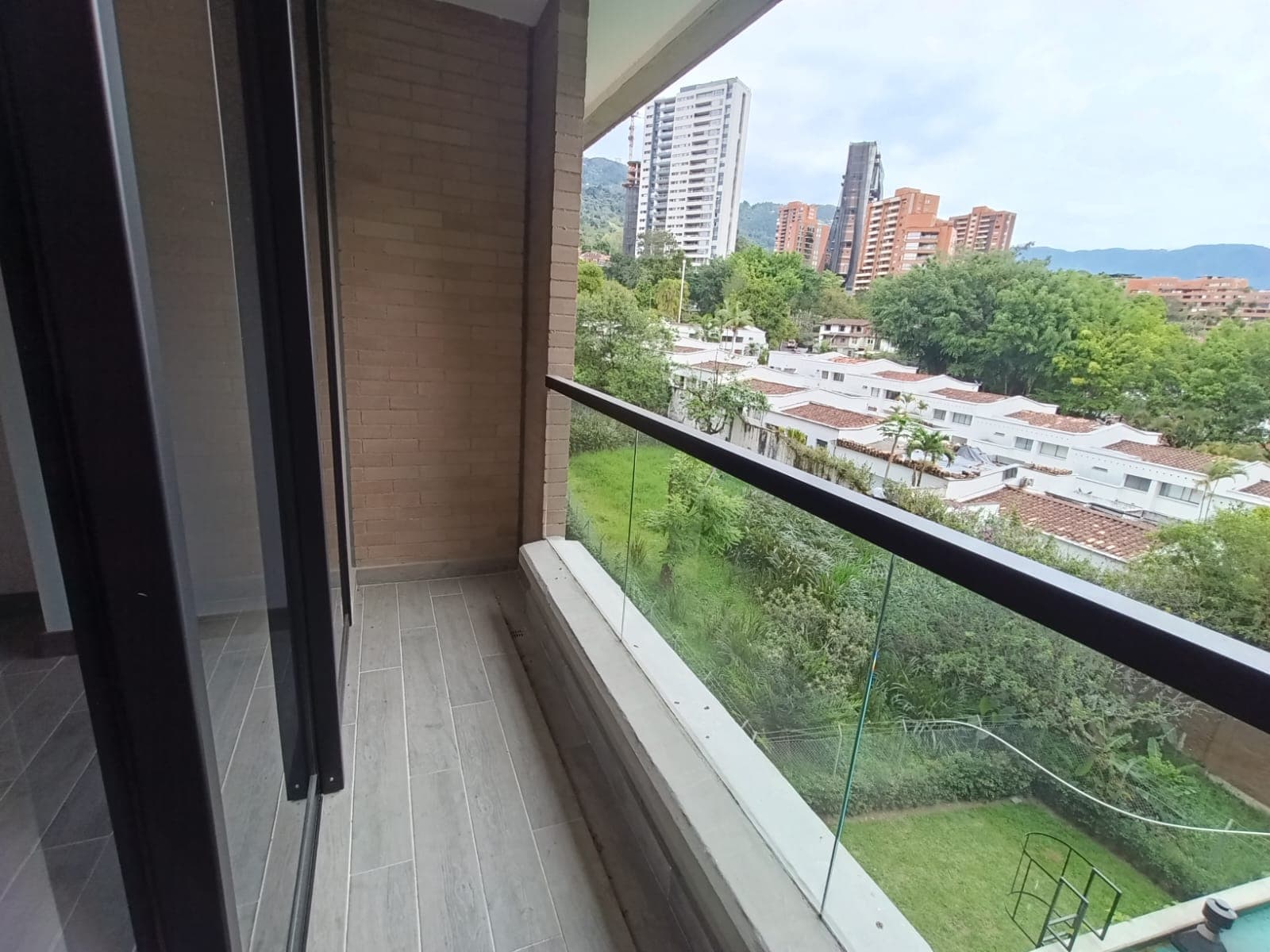 Apartaestudio en arriendo en San Lucas, El Poblado, Medellín — foto 5 de 20