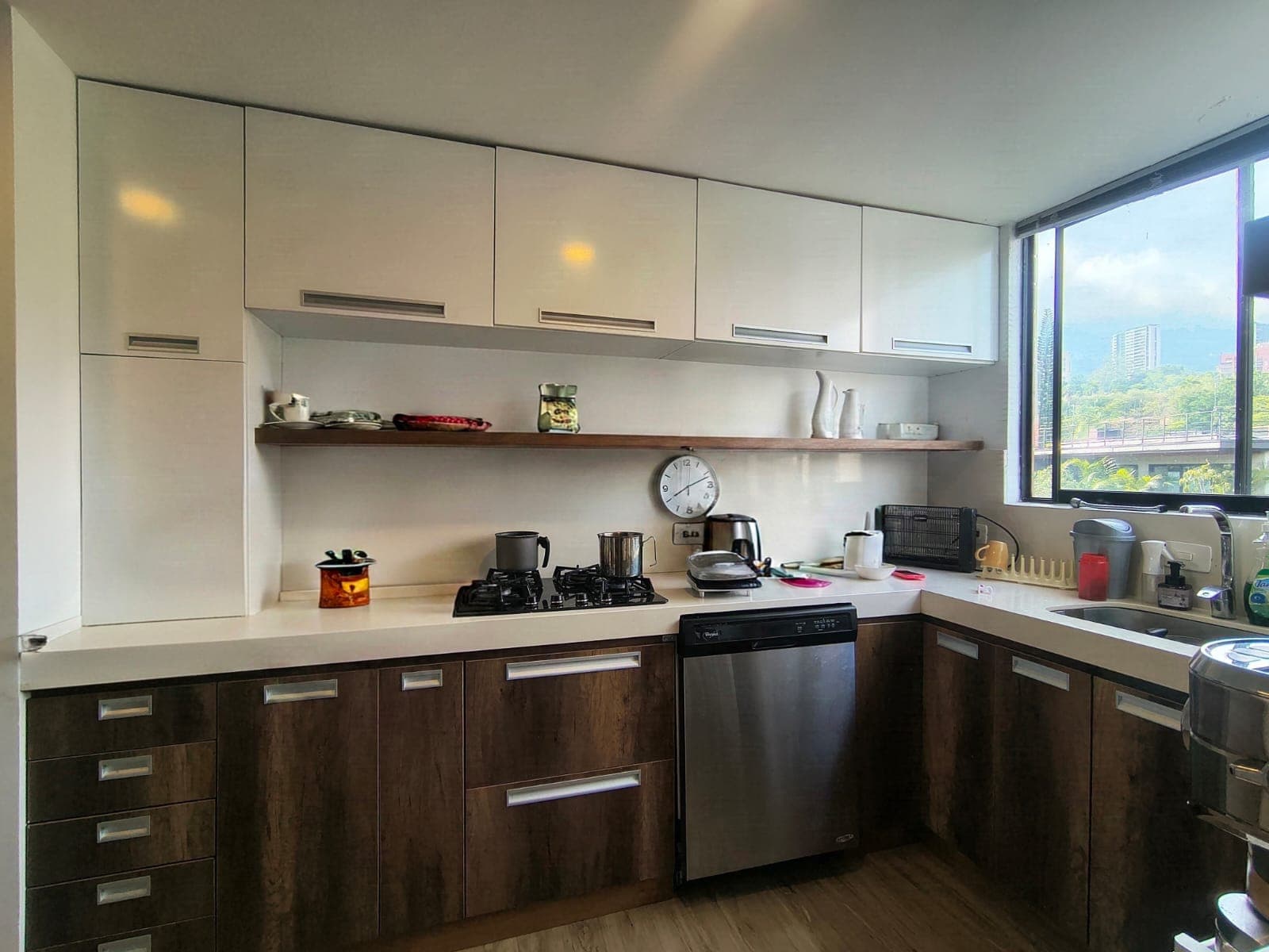 Apartamento en arriendo en San Lucas, El Poblado, Medellín — foto 2 de 16