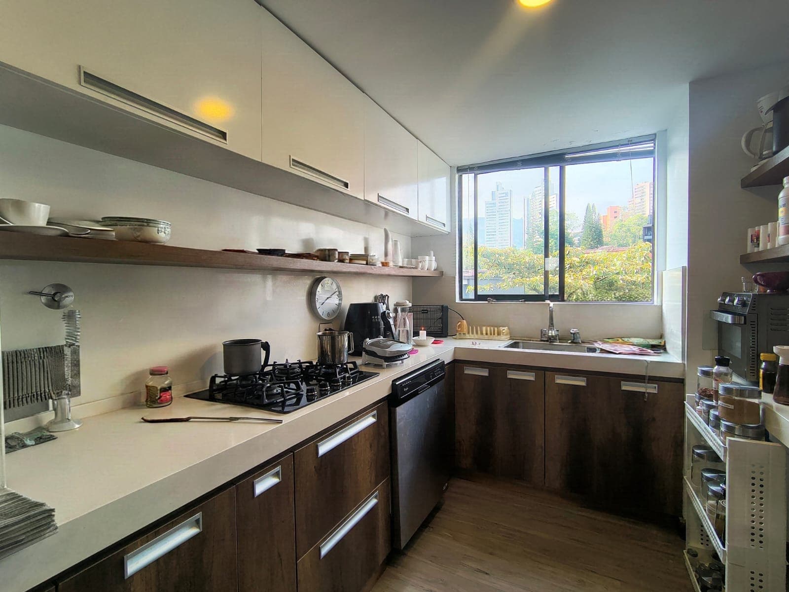 Apartamento en arriendo en San Lucas, El Poblado, Medellín — foto 3 de 16