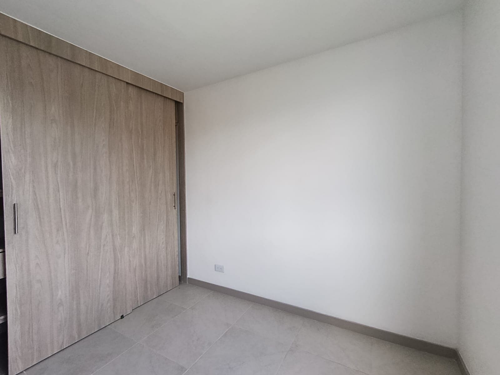 Apartamento en arriendo en La Cuenca, Envigado — foto 5 de 18
