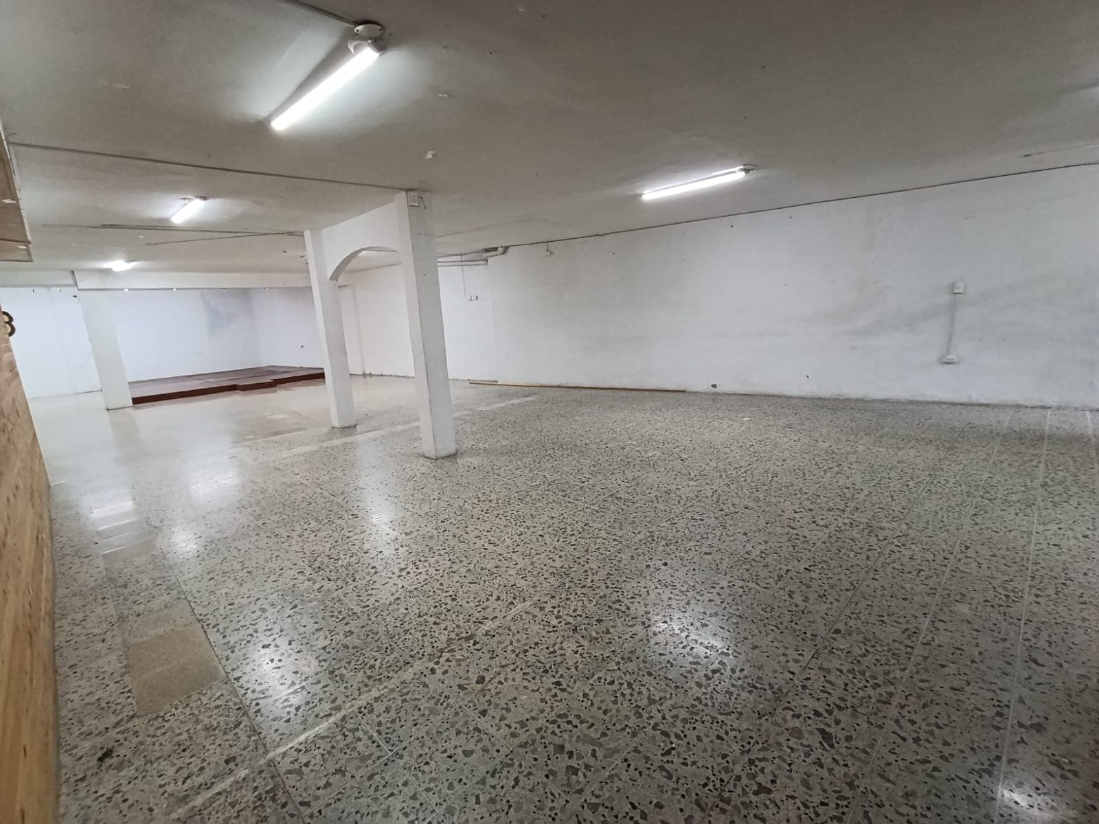 Bodega en arriendo en El Danubio, La America, Medellín — foto 4 de 17