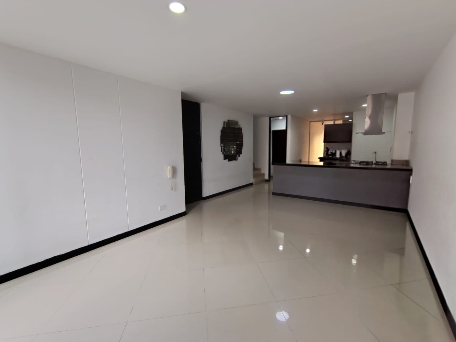 Apartamento en arriendo en Laureles, Medellín — foto 4 de 20