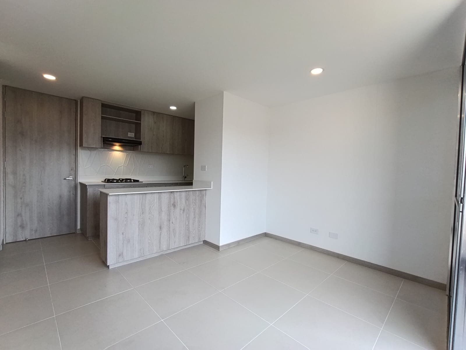 Apartamento en arriendo en Simón Bolívar, Itagui — foto 3 de 20