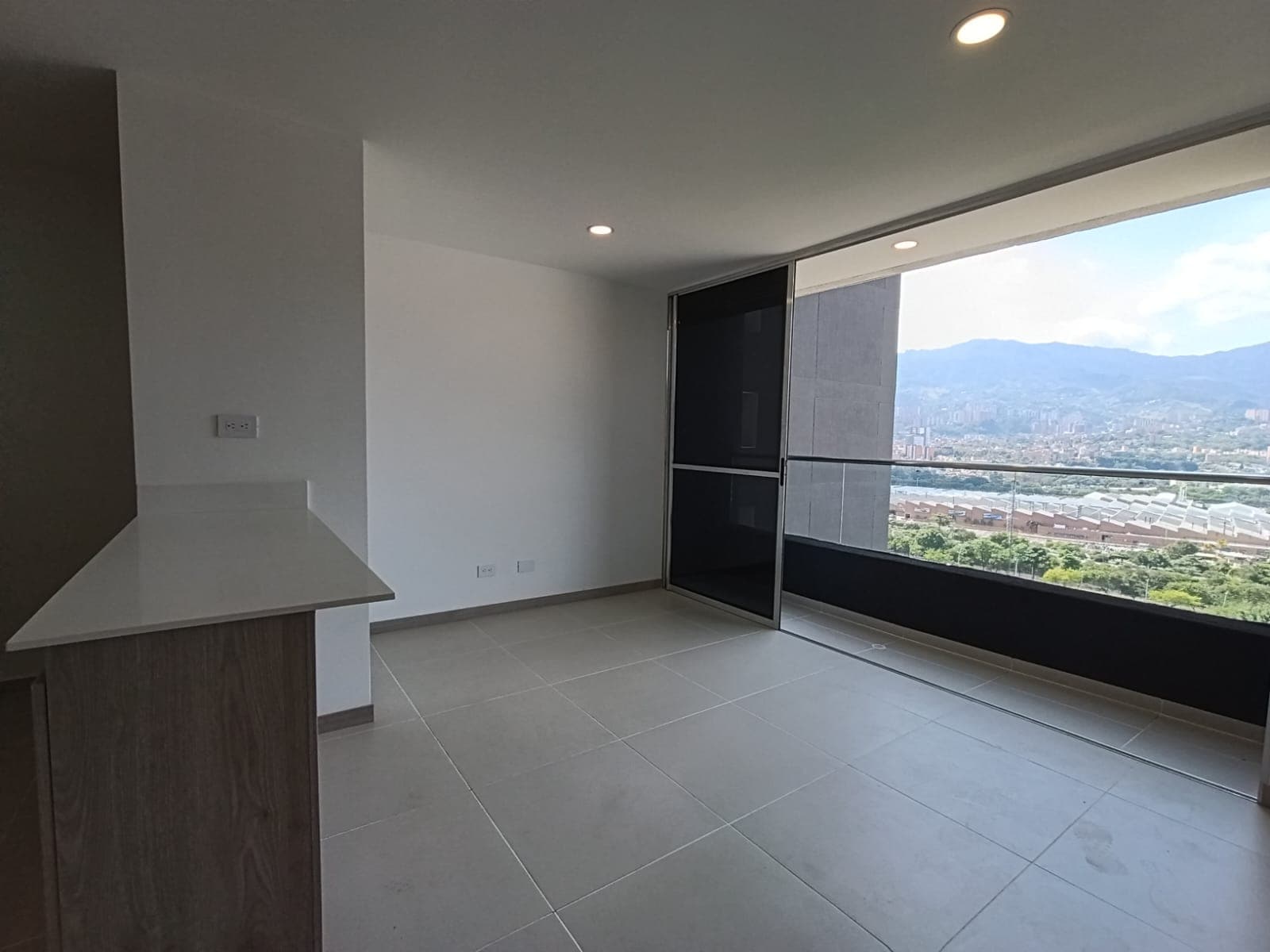 Apartamento en arriendo en Simón Bolívar, Itagui — foto 5 de 20