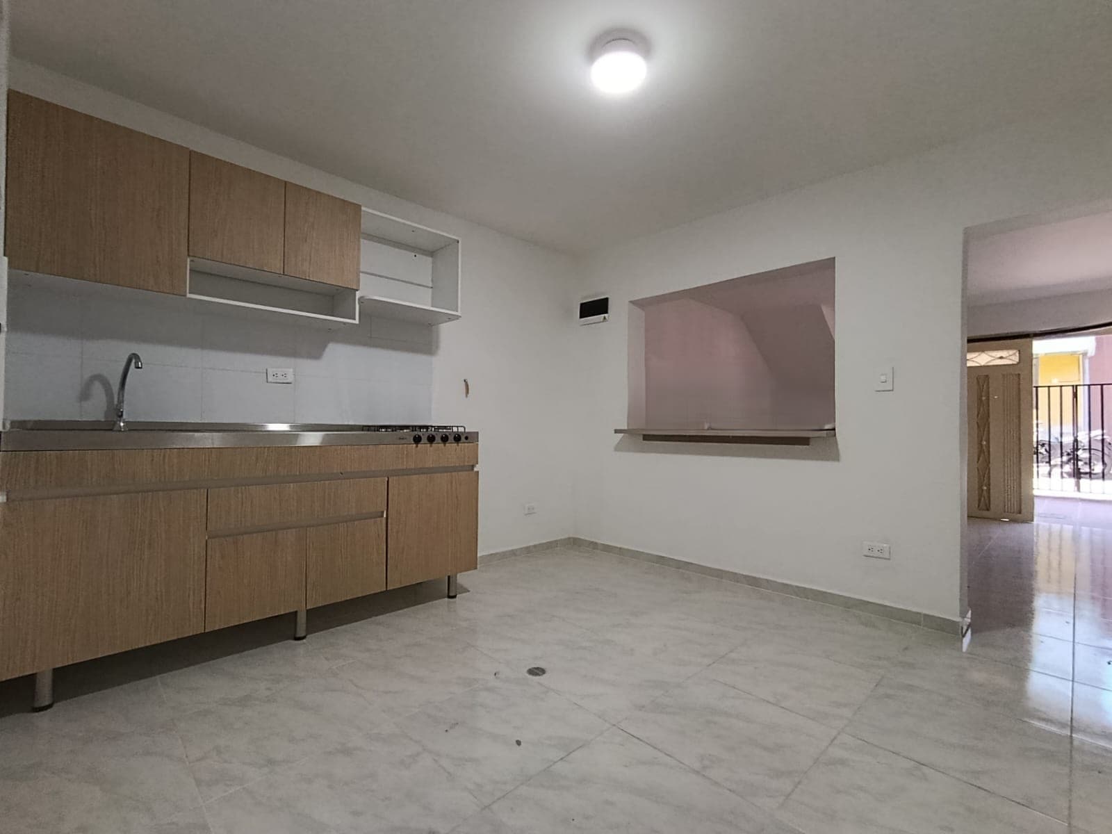 Casa Vivienda en arriendo en Guayabalía, Itagui — foto 3 de 16