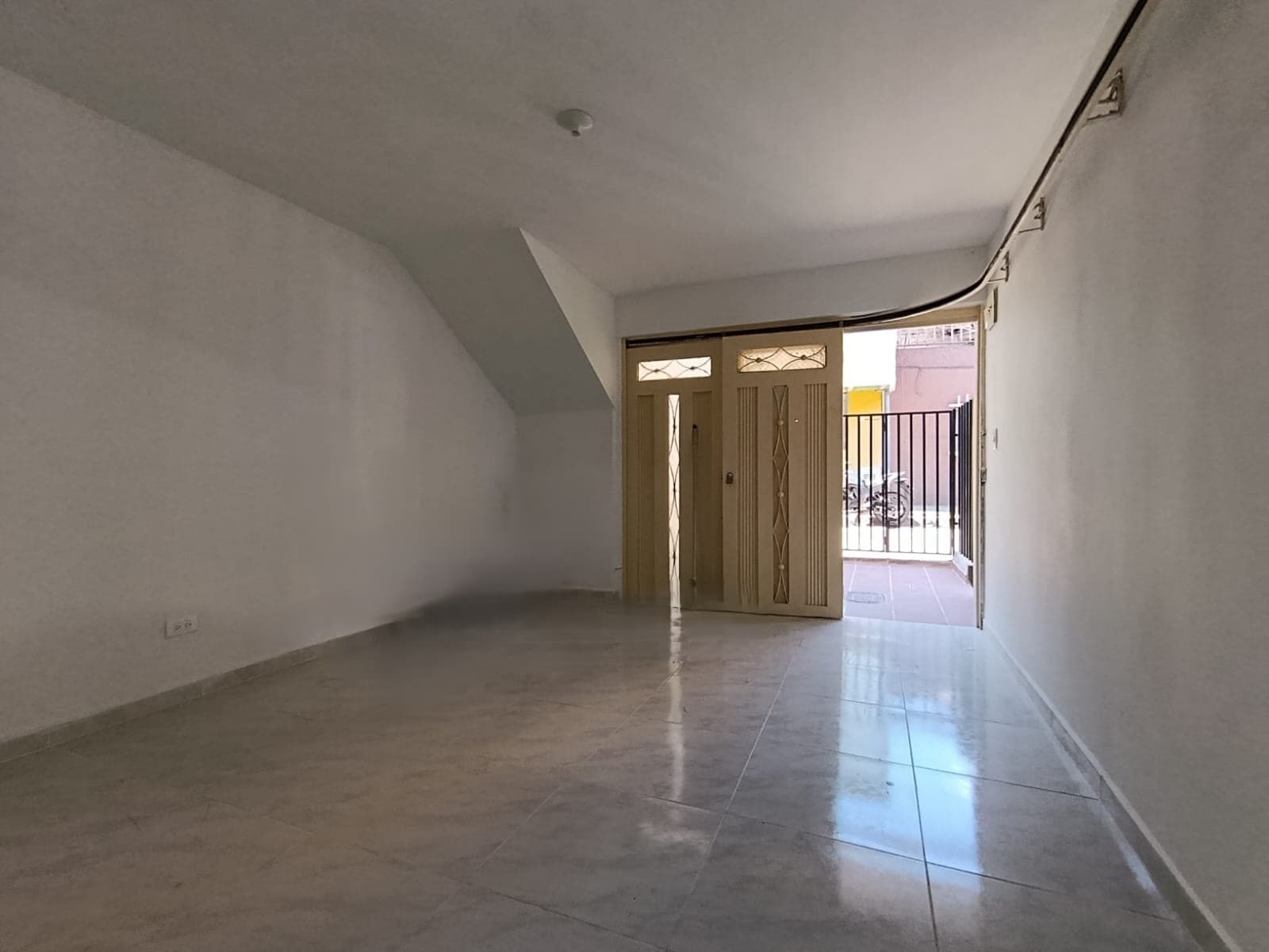Casa Vivienda en arriendo en Guayabalía, Itagui — foto 5 de 16
