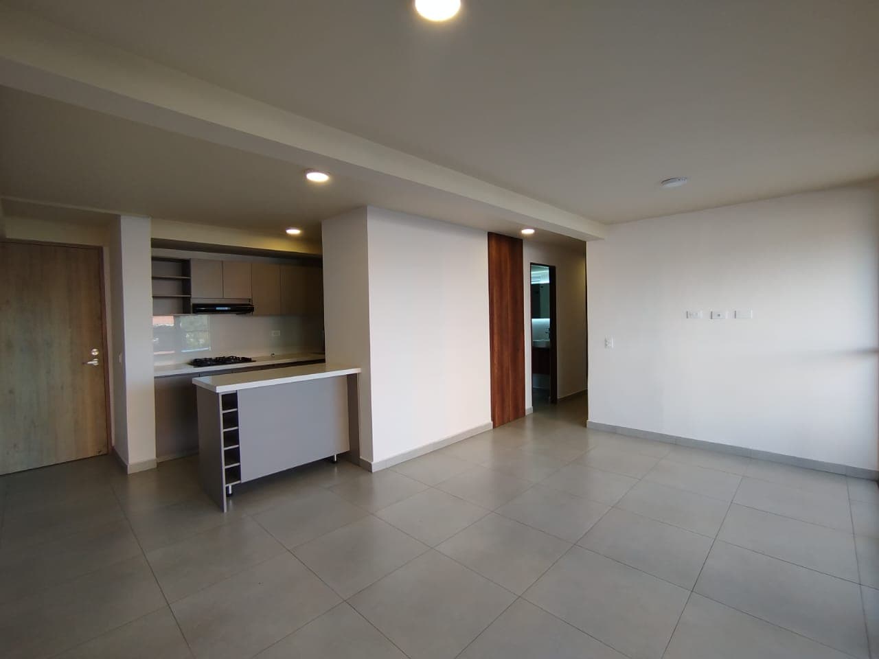 Apartamento en arriendo en Barro Blanco Rio Negro, Rionegro — foto 1 de 15