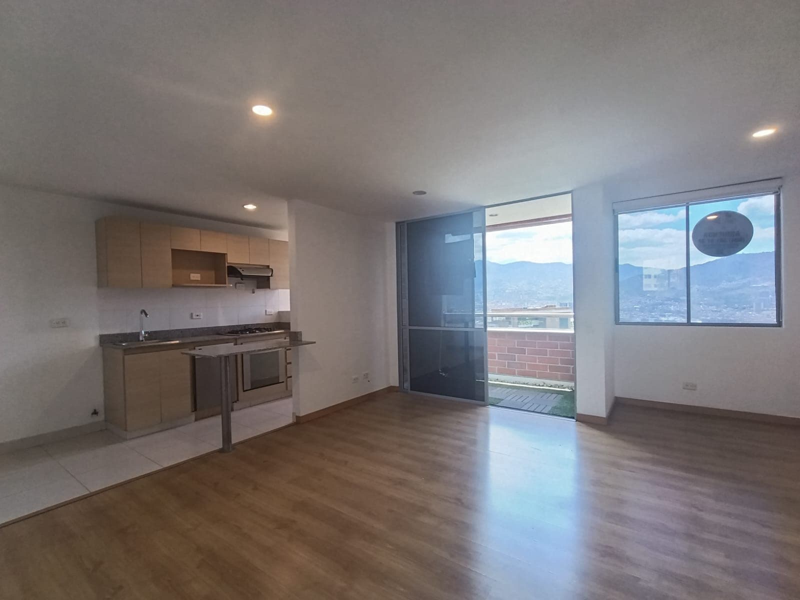 Apartamento en arriendo en El Esmeraldal, Envigado — foto 4 de 18