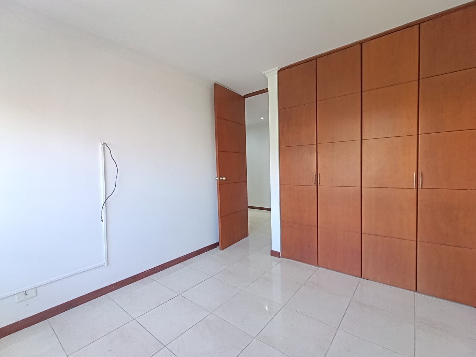 Apartamento en arriendo en Santa María De Los Ángeles, El Poblado, Medellín — foto 5 de 17