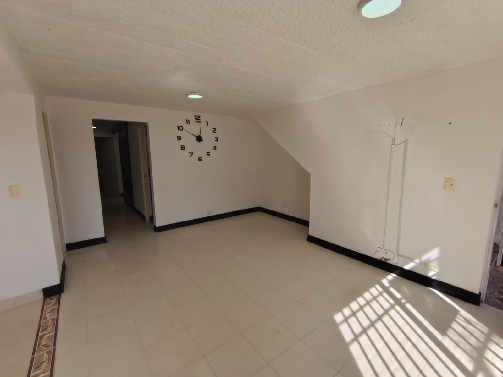 Apartamento en arriendo en Santa Mónica, La America, Medellín — foto 4 de 20