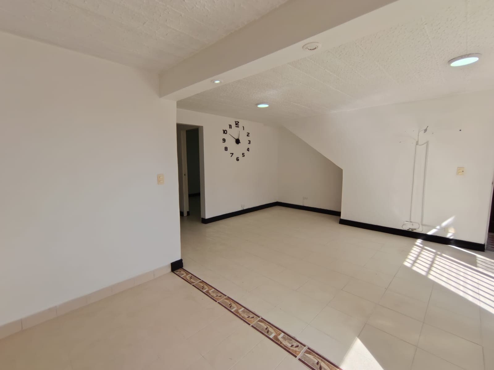 Apartamento en arriendo en Santa Mónica, La America, Medellín — foto 5 de 20