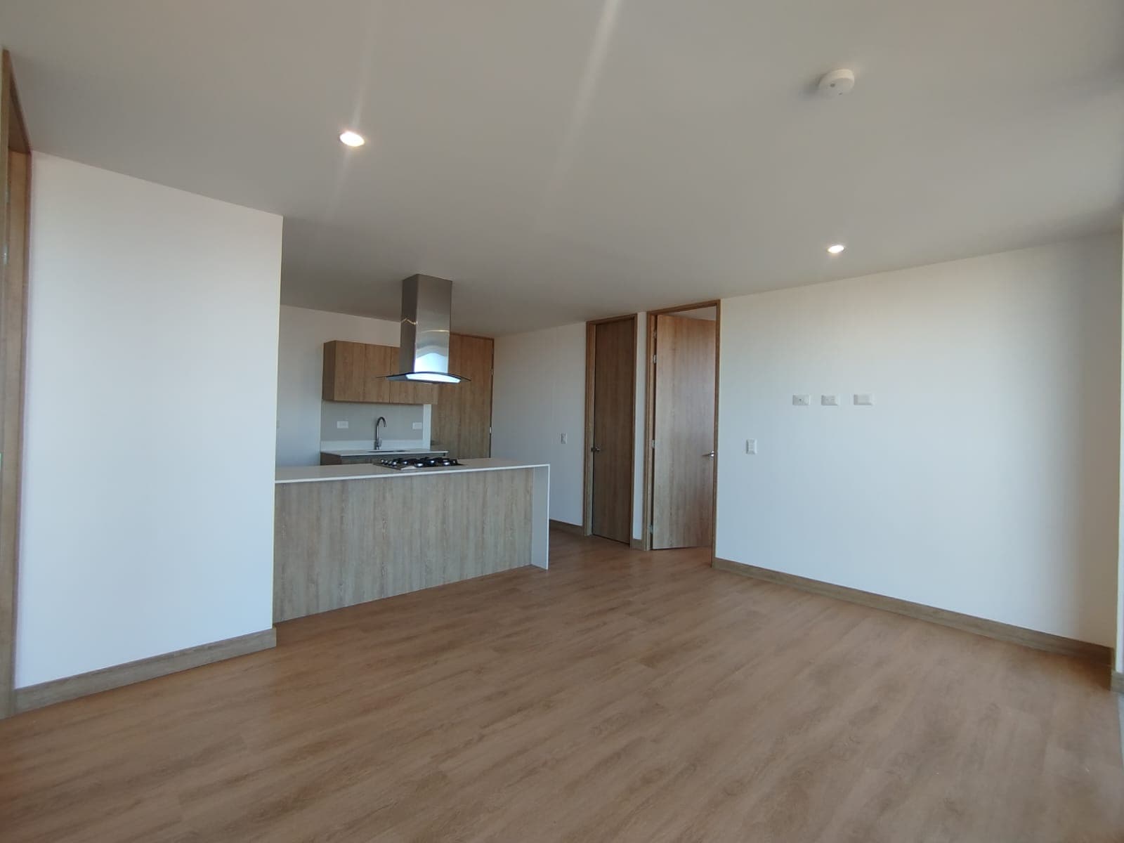 Apartamento en arriendo en El Porvenir Rio Negro, Rionegro — foto 1 de 14