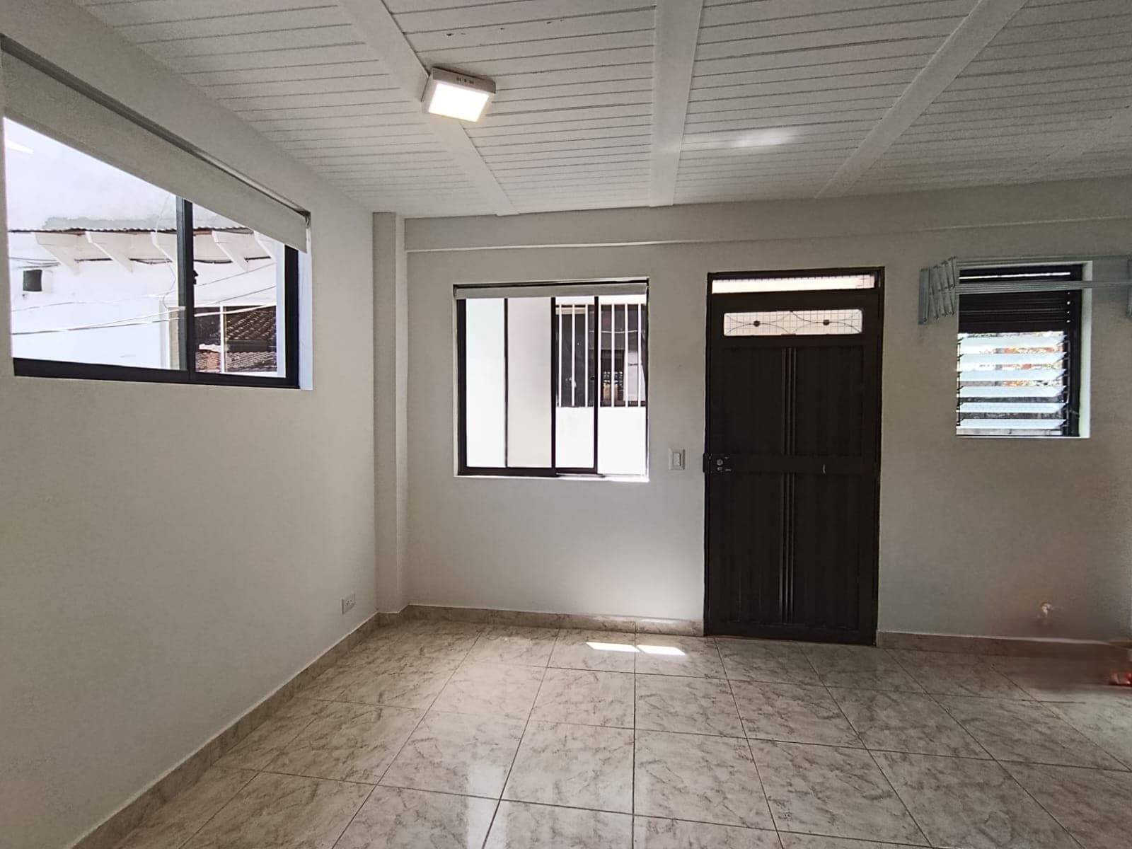 Apartaestudio en arriendo en San Lucas, El Poblado, Medellín — foto 4 de 12
