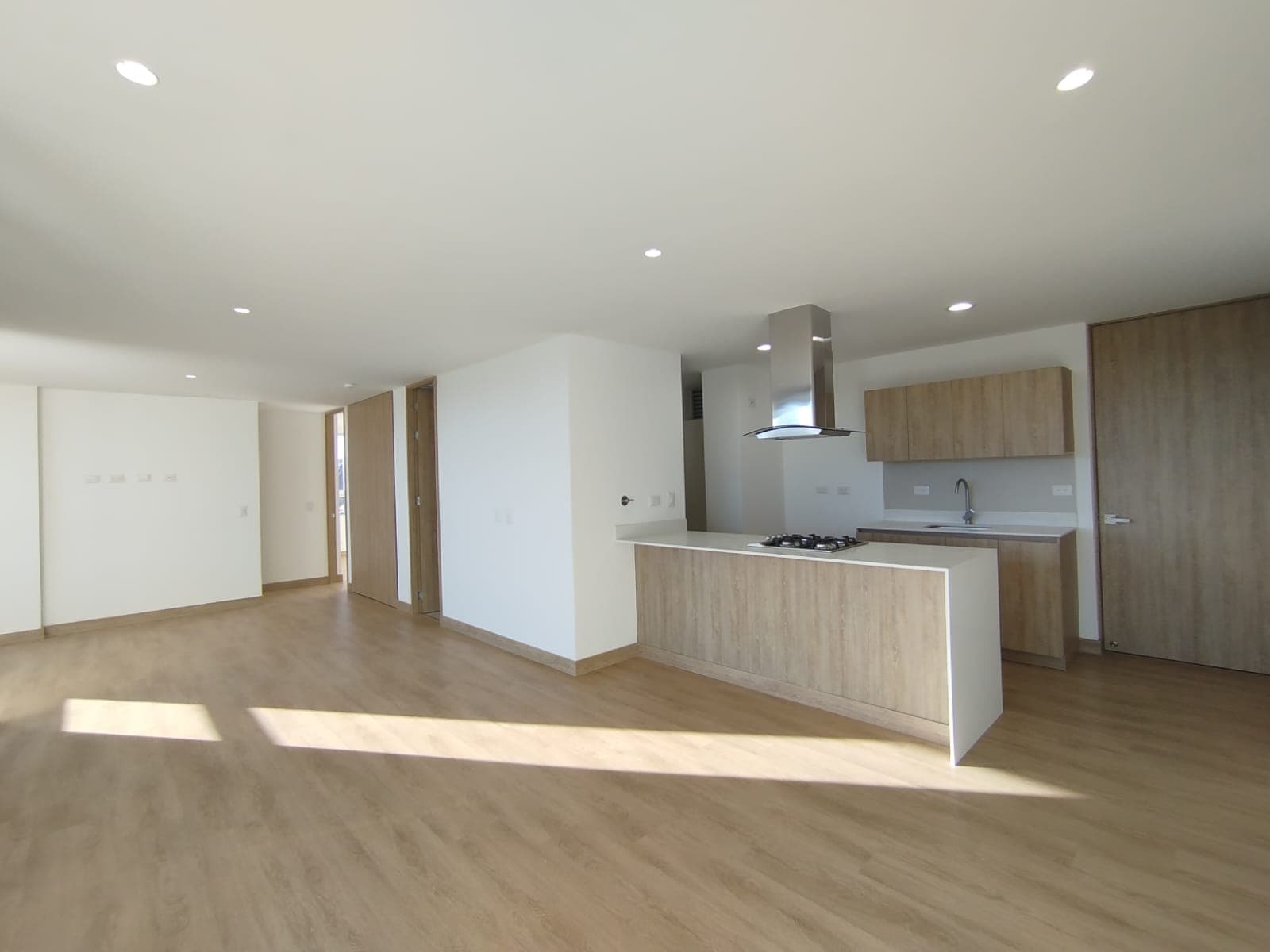 Apartamento en arriendo en El Porvenir Rio Negro, Rionegro — foto 1 de 15