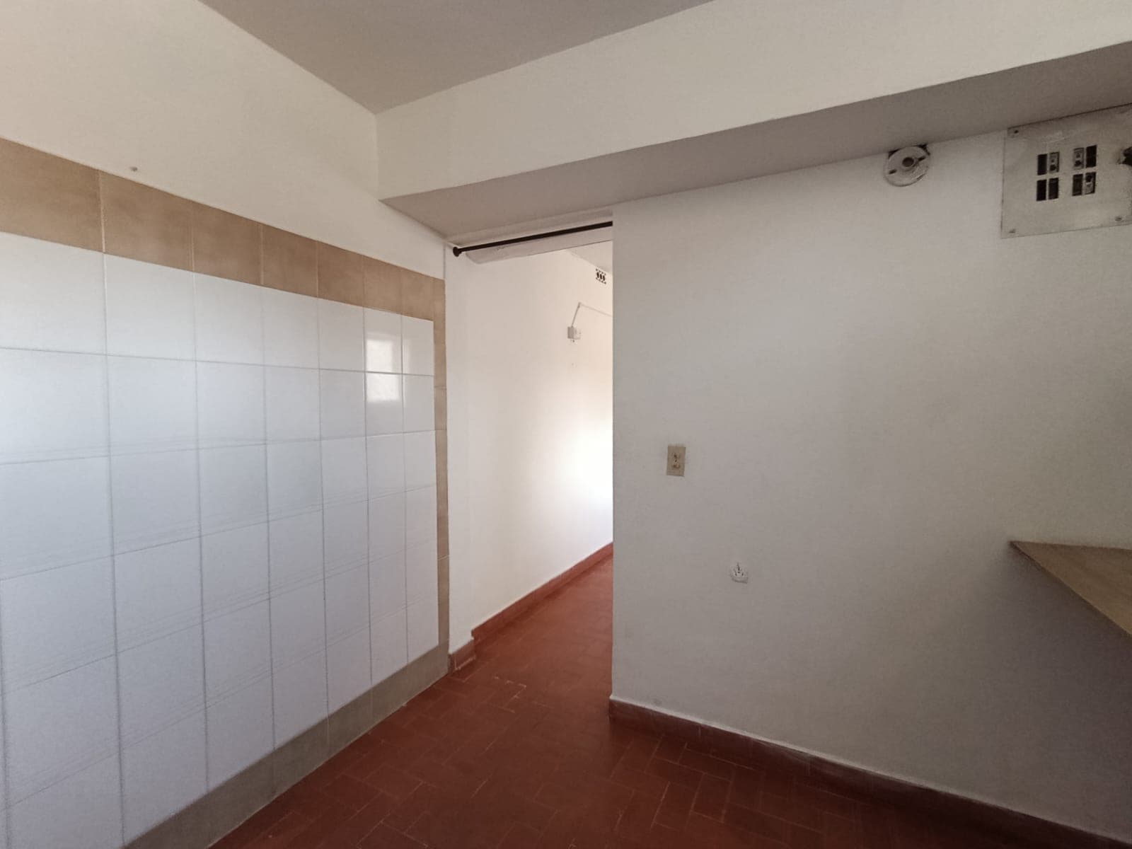 Apartaestudio en arriendo en San Lucas, El Poblado, Medellín — foto 3 de 13