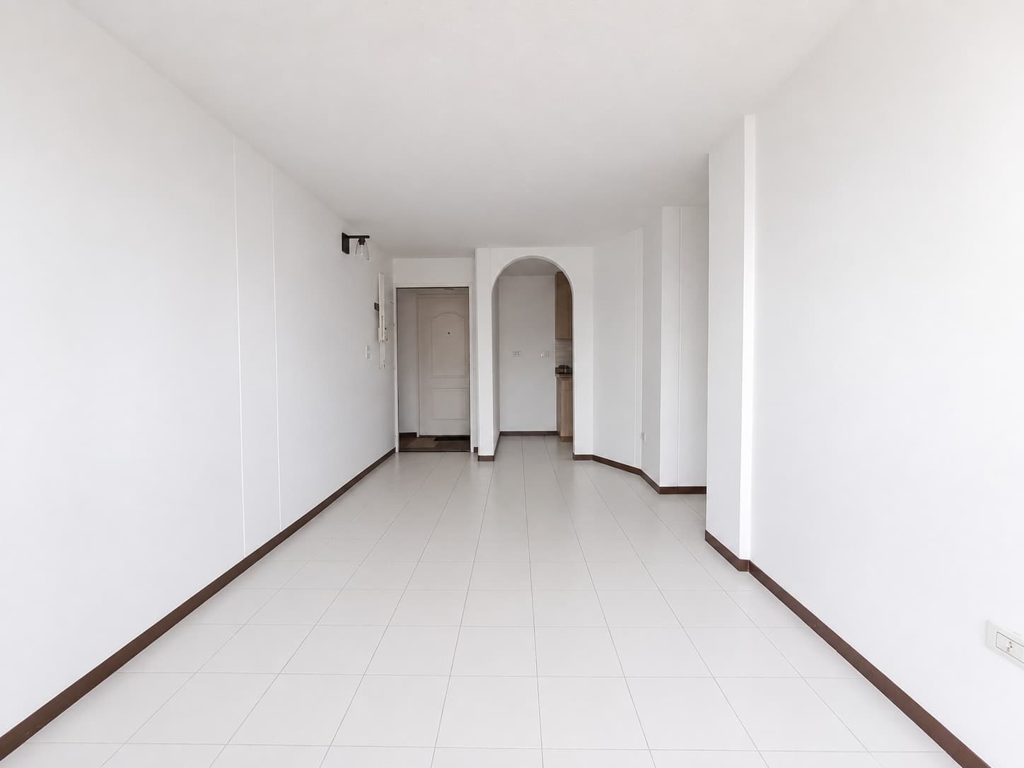 Apartamento en arriendo en Loma Del Indio, El Poblado, Medellín — foto 2 de 12