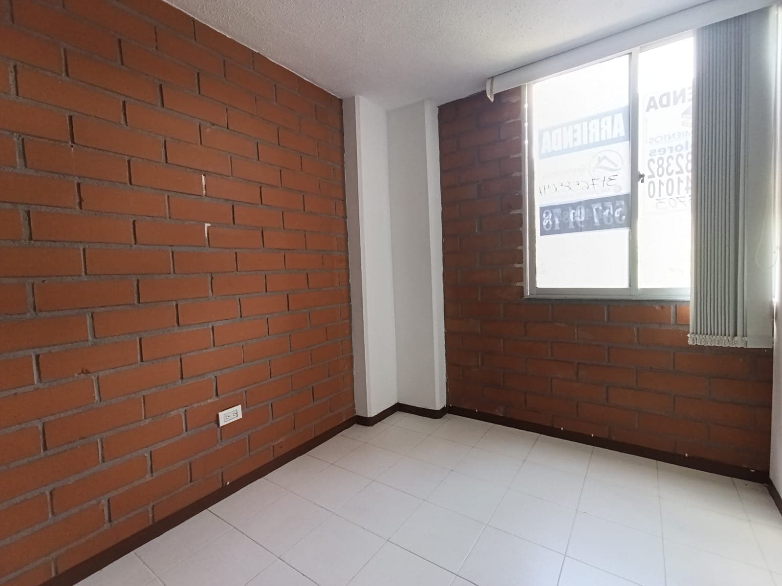 Apartamento en arriendo en Loma Del Indio, El Poblado, Medellín — foto 4 de 12