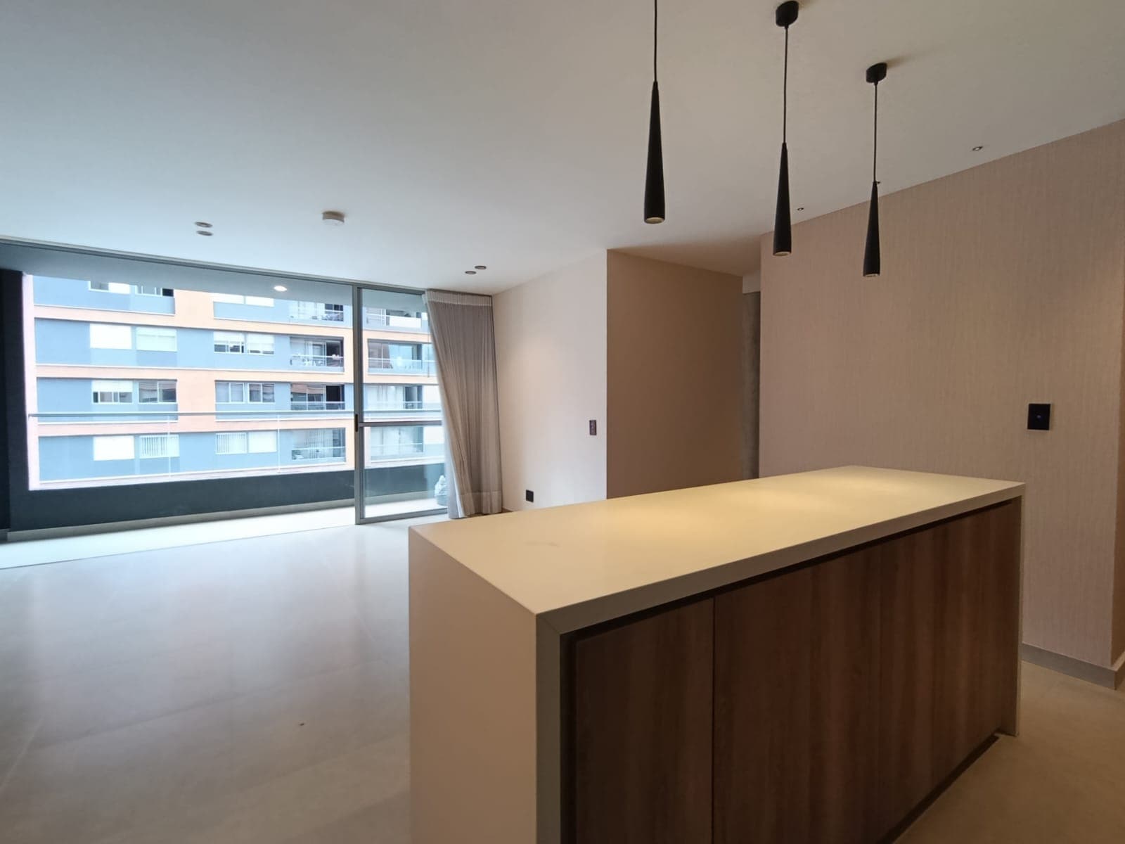 Apartamento en arriendo en Ciudad Del Rio, El Poblado, Medellín — foto 3 de 20