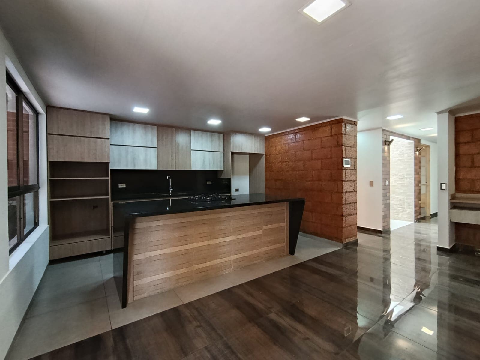 Casa en arriendo en San Lucas, El Poblado, Medellín — foto 3 de 14