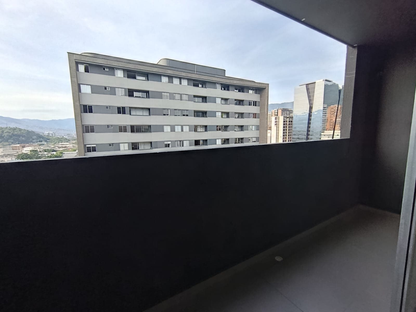 Apartamento en arriendo en Guayabal, Medellín — foto 1 de 13