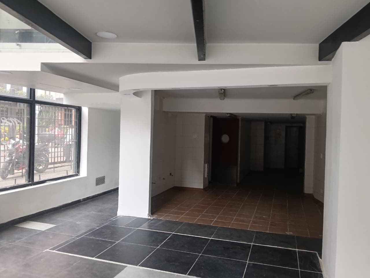 Local en arriendo en Chapinero, Bogotá, D.c. — foto 3 de 19