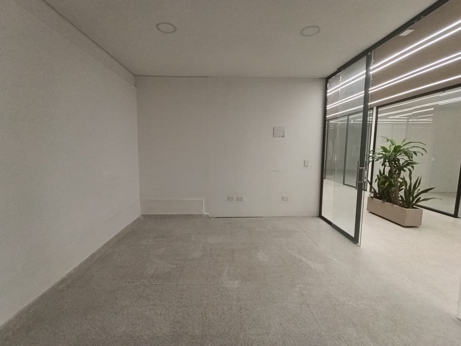 Local en arriendo en Girardota — foto 2 de 9