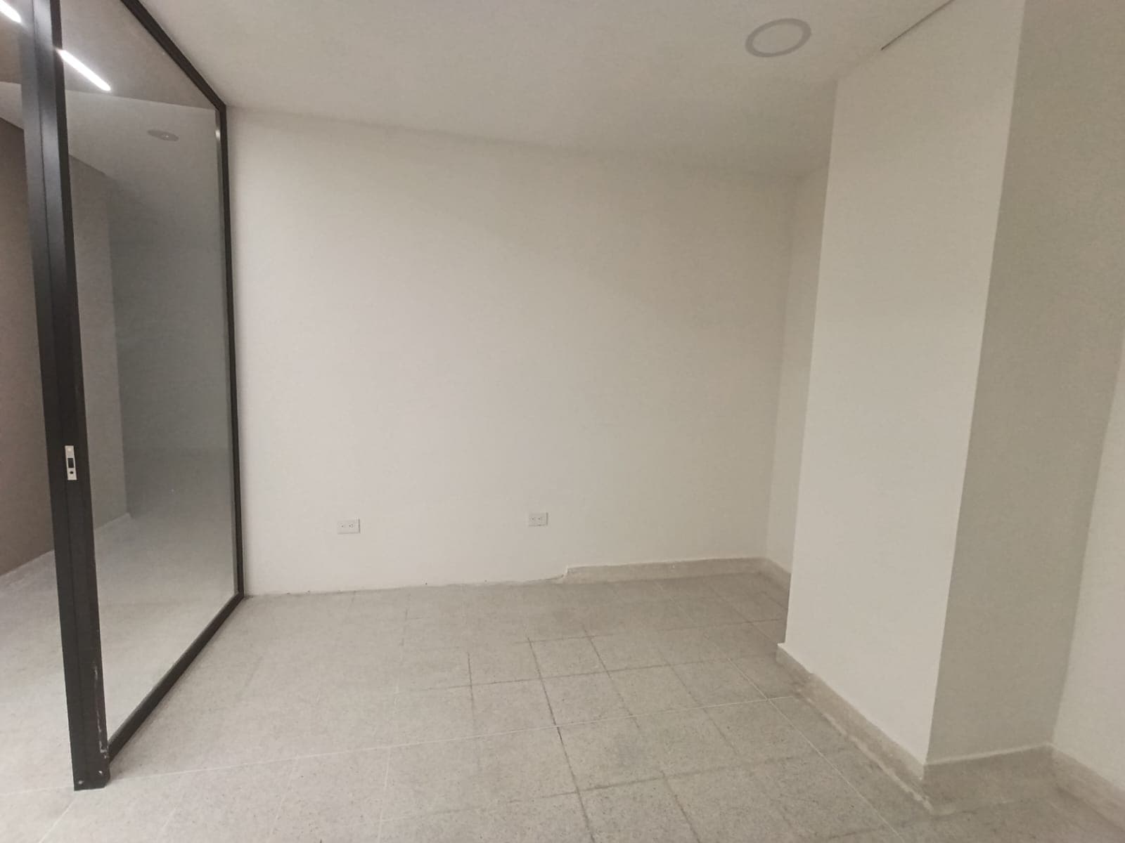 Local en arriendo en Girardota — foto 2 de 10