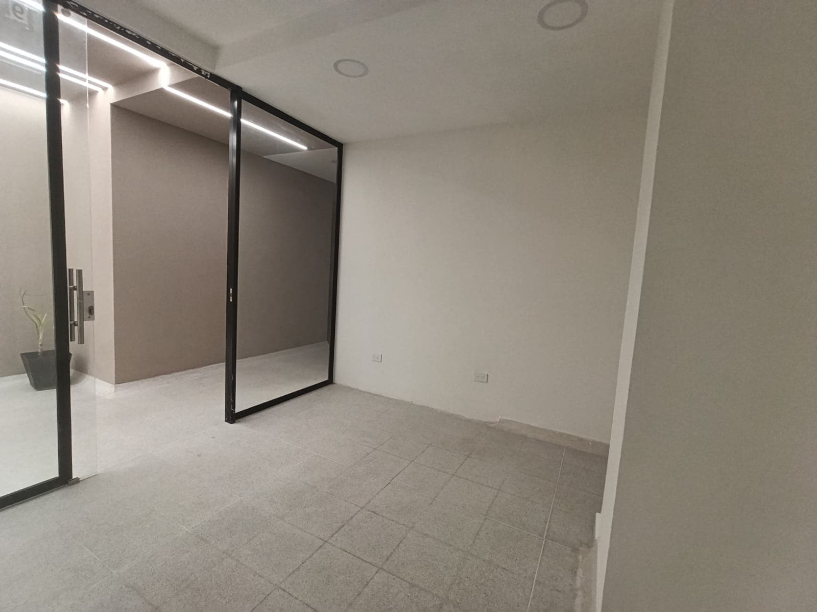 Local en arriendo en Girardota — foto 3 de 10
