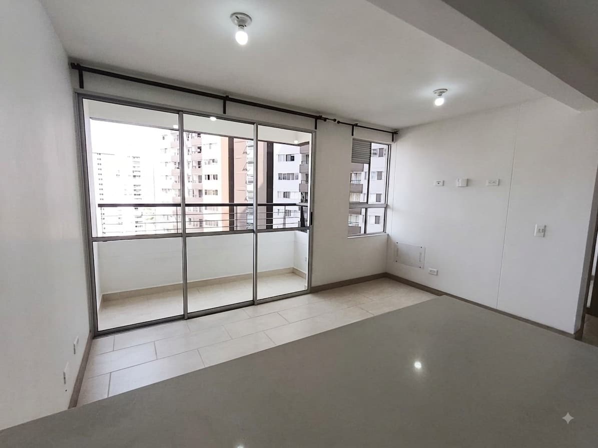 Apartamento en arriendo en Calasanz, La America, Medellín — foto 3 de 20