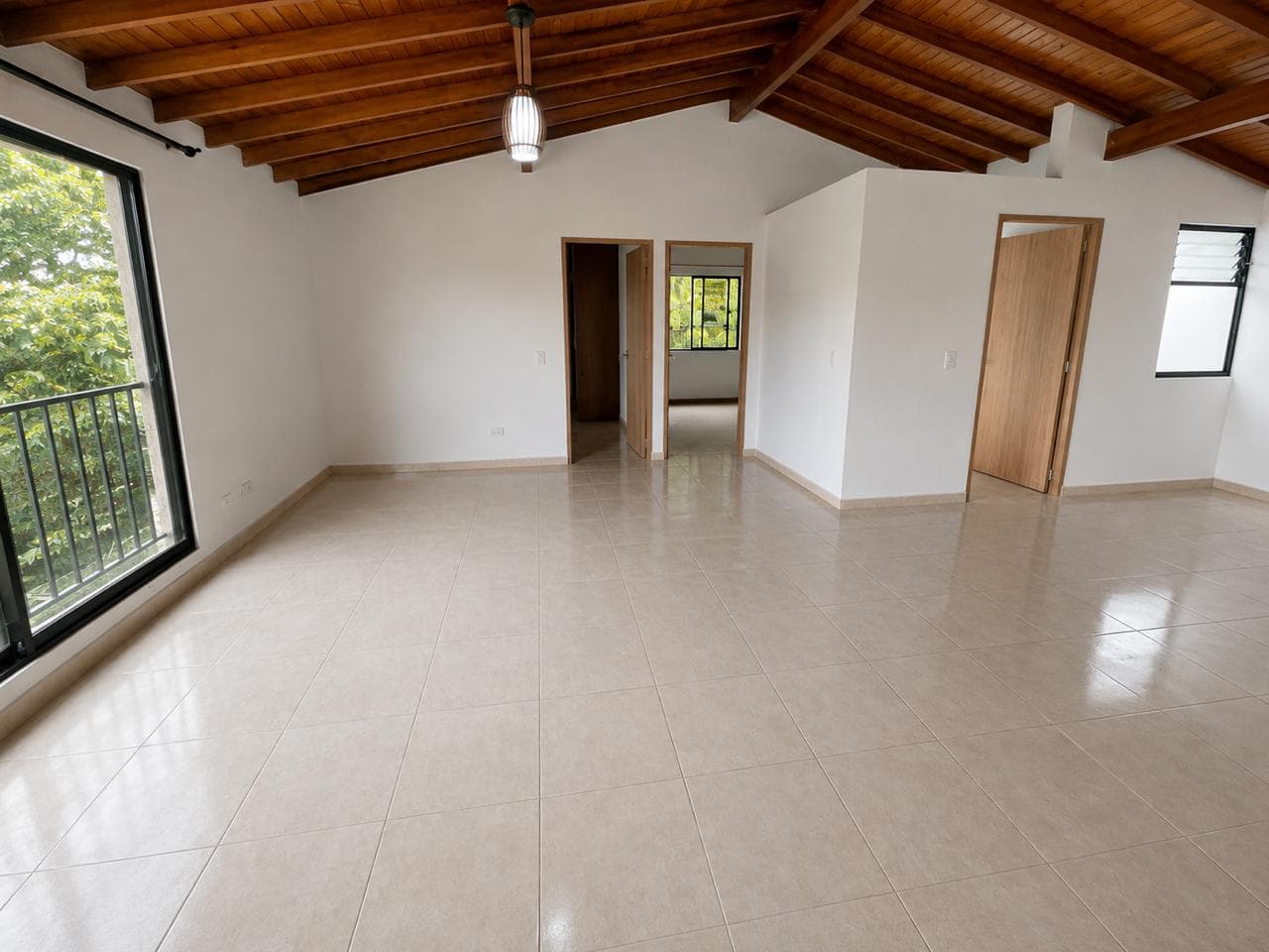 Apartamento en arriendo en La Gloria, Belen, Medellín — foto 1 de 12