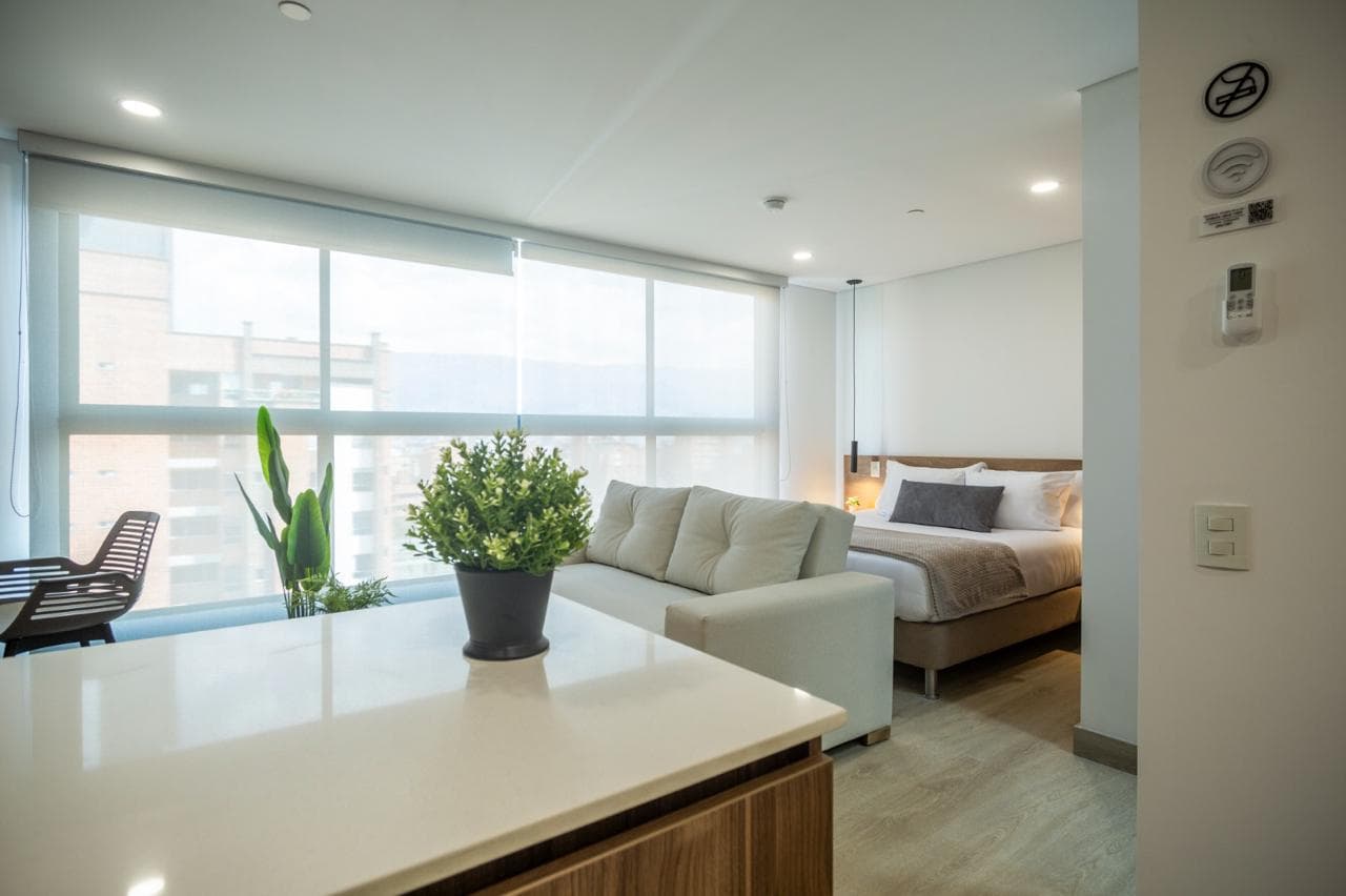 Apartamento en arriendo en Laureles, Medellín — foto 3 de 10
