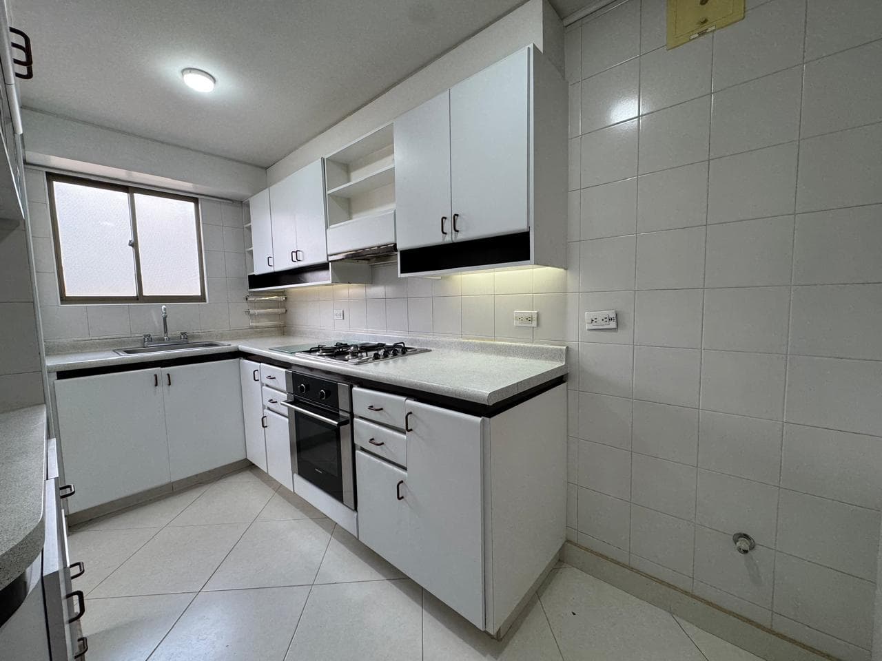 Apartamento en arriendo en Cedritos, Usaquen, Bogotá, D.C. — foto 5 de 20