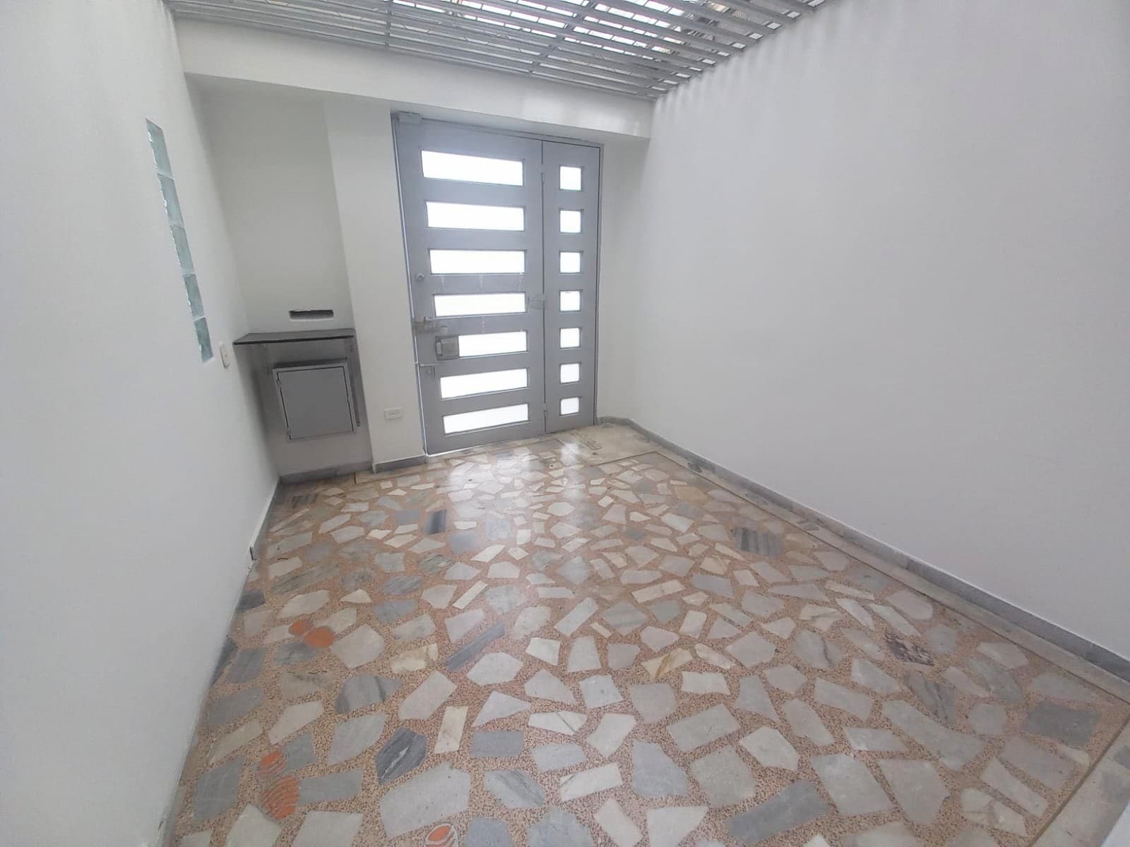 Casa Comercial en arriendo en Normandía, Engativa, Bogotá, D.c. — foto 2 de 16