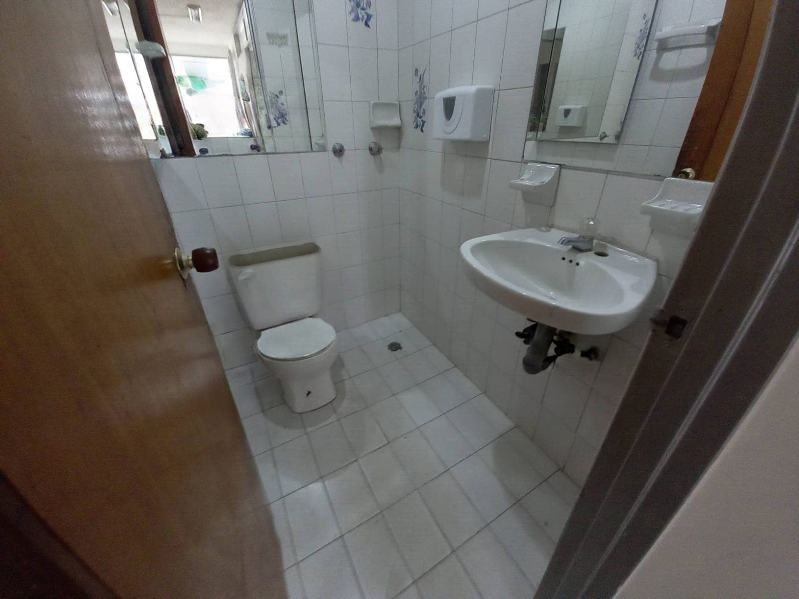 Casa Comercial en arriendo en Normandía, Engativa, Bogotá, D.c. — foto 4 de 16