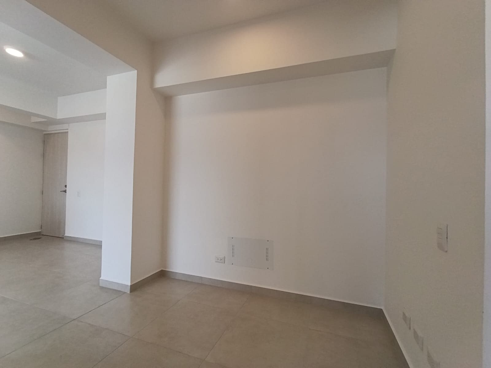 Apartamento en arriendo en Jardines, Envigado — foto 4 de 20
