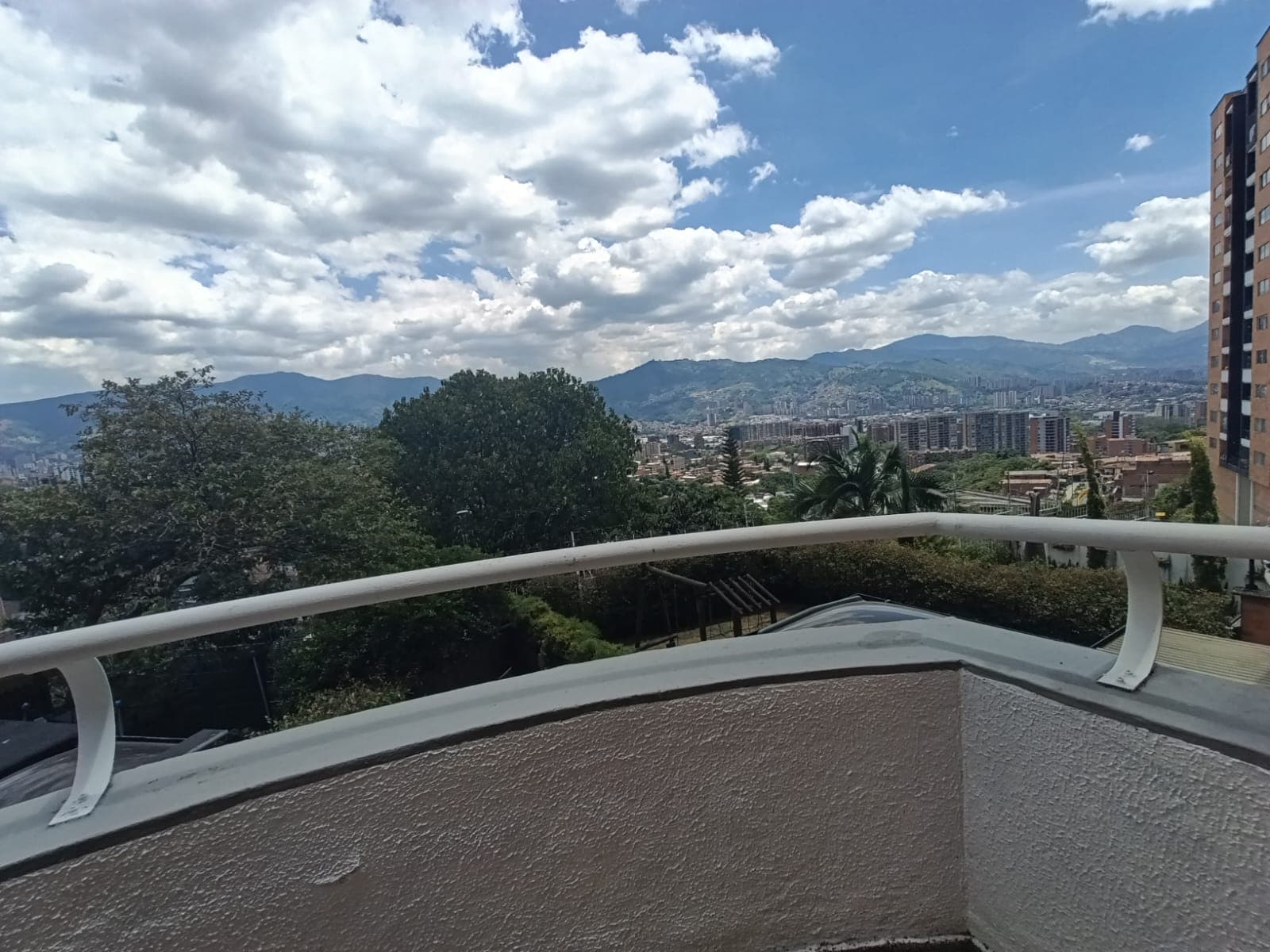 Casa Vivienda en arriendo en La Abadia, Envigado — foto 4 de 20