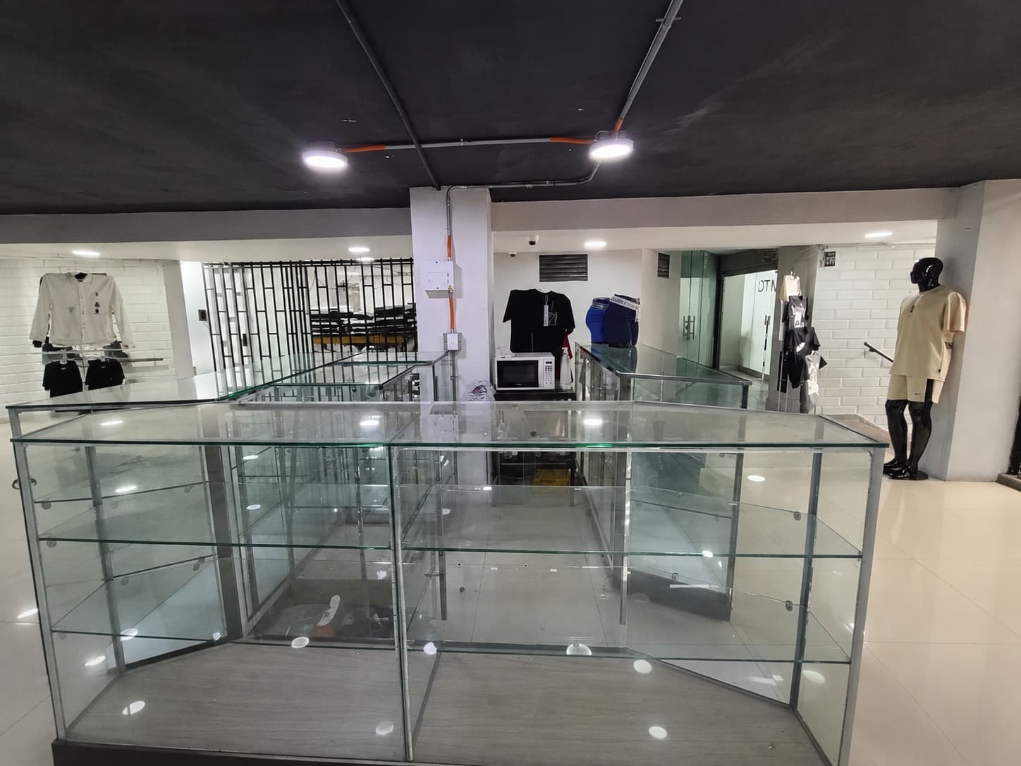Burbuja en arriendo en Centro De La Moda, Itagui — foto 1 de 8