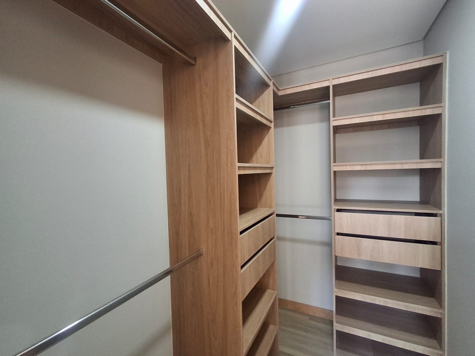 Apartamento en arriendo en Loma De Las Brujas, Envigado — foto 3 de 19