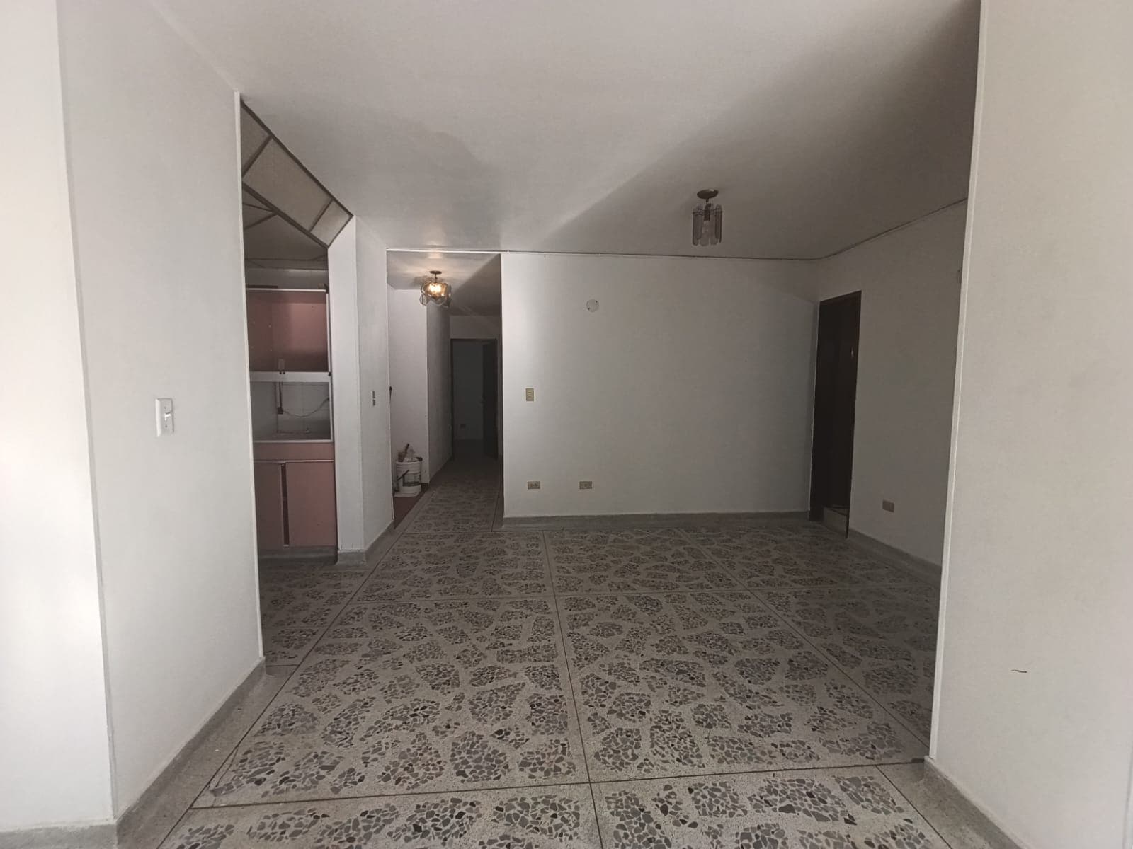 Casa Comercial en arriendo en Andalucía, Envigado — foto 5 de 20