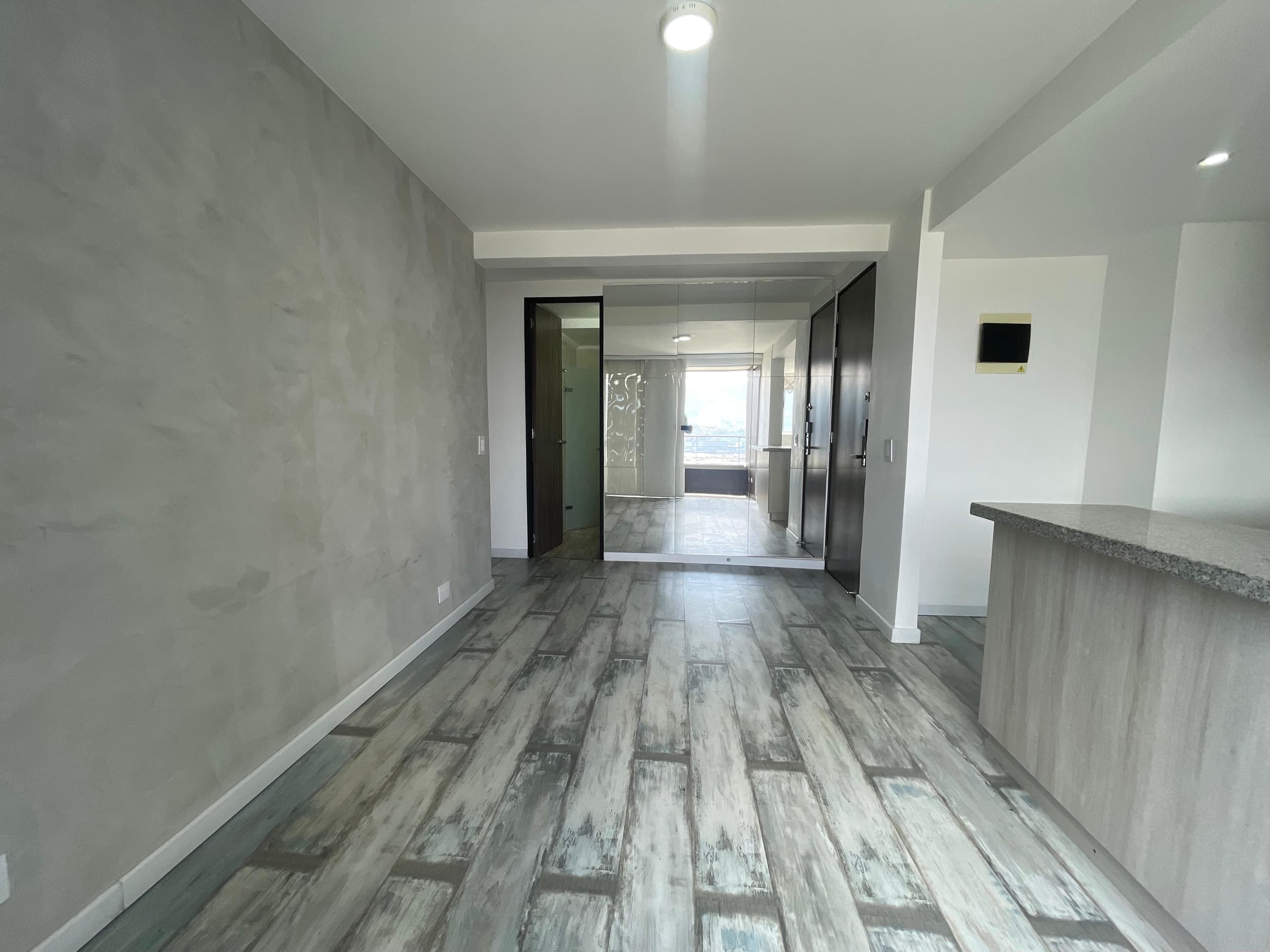 Apartamento en arriendo en Rodeo Alto, Belen, Medellín — foto 3 de 20