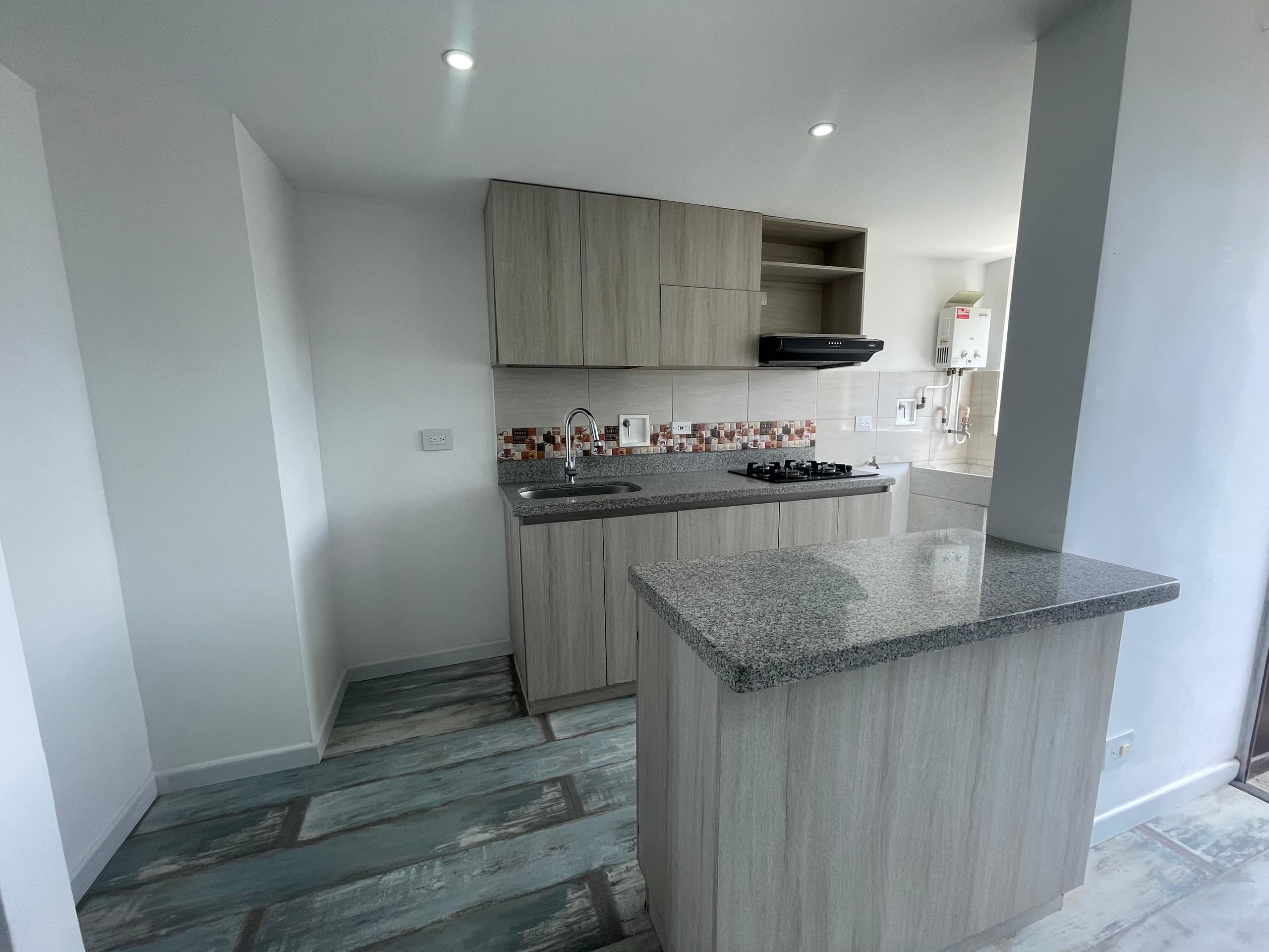 Apartamento en arriendo en Rodeo Alto, Belen, Medellín — foto 4 de 20